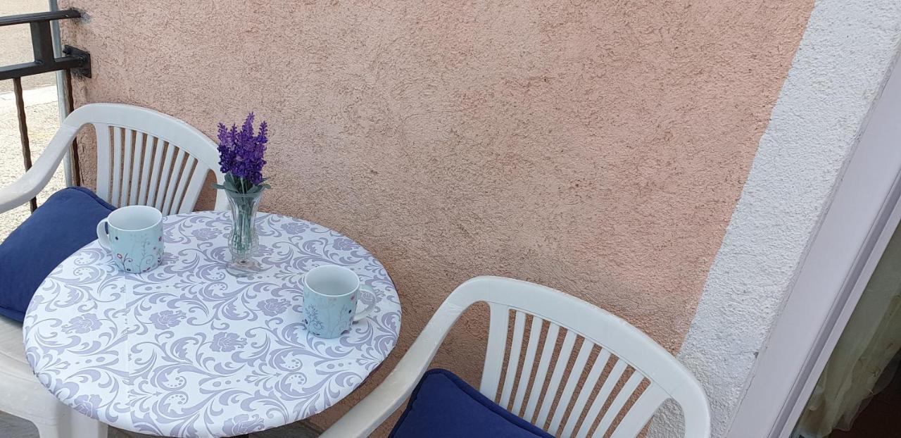 Apartment Monica سينج المظهر الخارجي الصورة